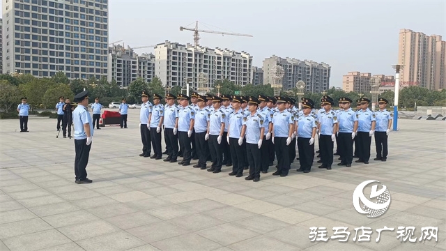 正阳县交通运输综合行政执法大队开展会操比武