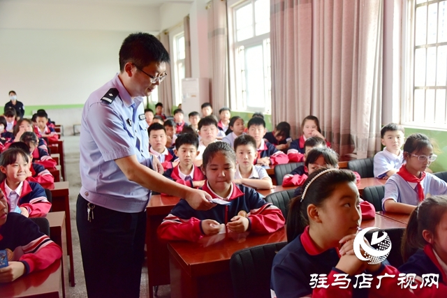 平舆县公安局：防范校园欺凌 为成长保驾护航