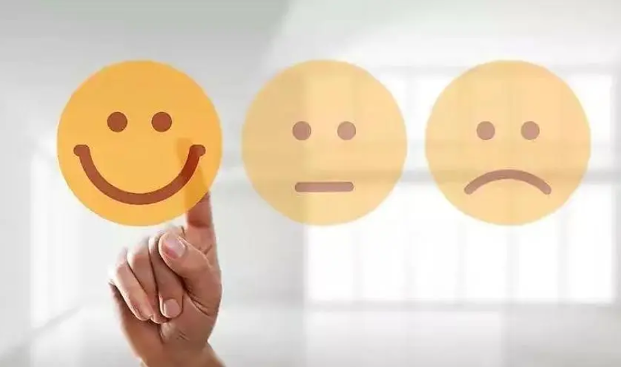 只倾听不给专业意见，有证就能干儿童心理咨询师？