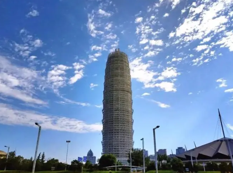 去年河南优良天数242天，多于国家目标8天