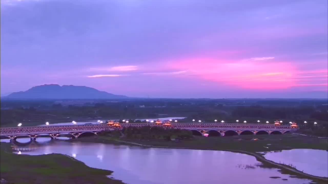 驻马店：晚来练江湖 雨歇云霞明