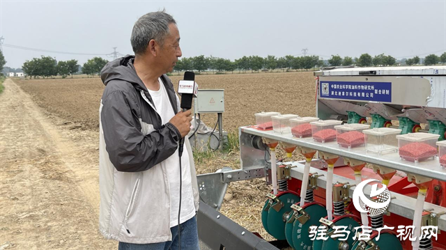 驻研种业：“芝麻播种机”助力