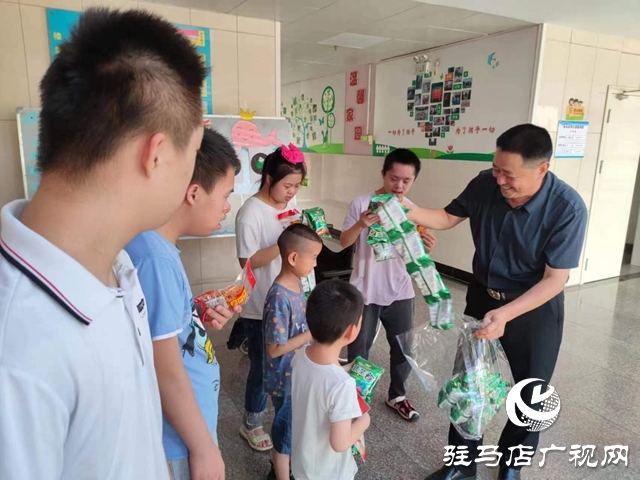 驻马店:爱心企业捐赠 端午节情暖孤残儿童