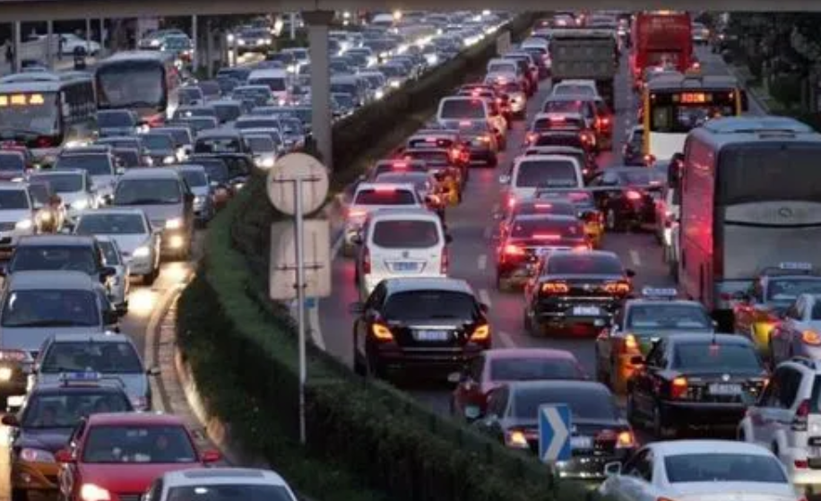 河南交警发布出行提示：端午假期这些路段易堵