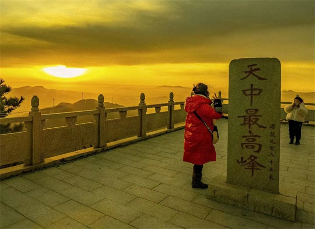 河南泌阳有个白云山！这些人免门票…