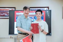 初中生收到大学录取通知书，还有人被现场“加试”！网友：太强了