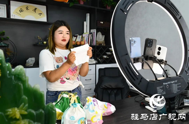 新蔡:工厂开到家门口