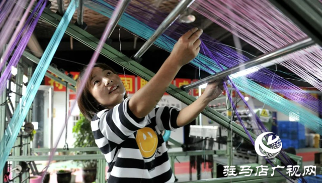 新蔡:工厂开到家门口