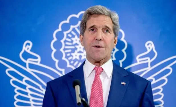 美国总统气候问题特使克里抵达北京