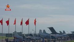 空军航空开放活动预演现场，超精彩