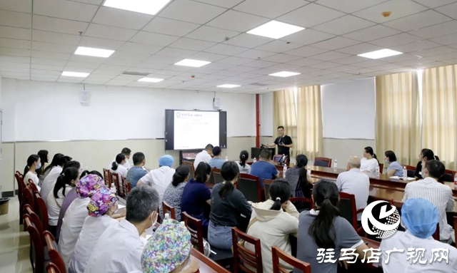 省专家下基层送健康 免费为天中人民诊疗