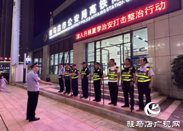 义警巡逻加强防控 提升群众安全系数
