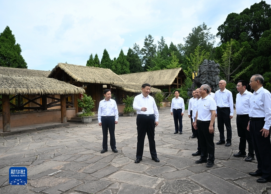 习近平在四川考察时强调 推动新时代治蜀兴川再上新台阶 奋力谱写中国式现代化四川新篇章 返京途中在陕西汉中考察