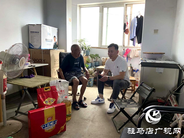 “八一”暖心慰问 情系退伍老兵