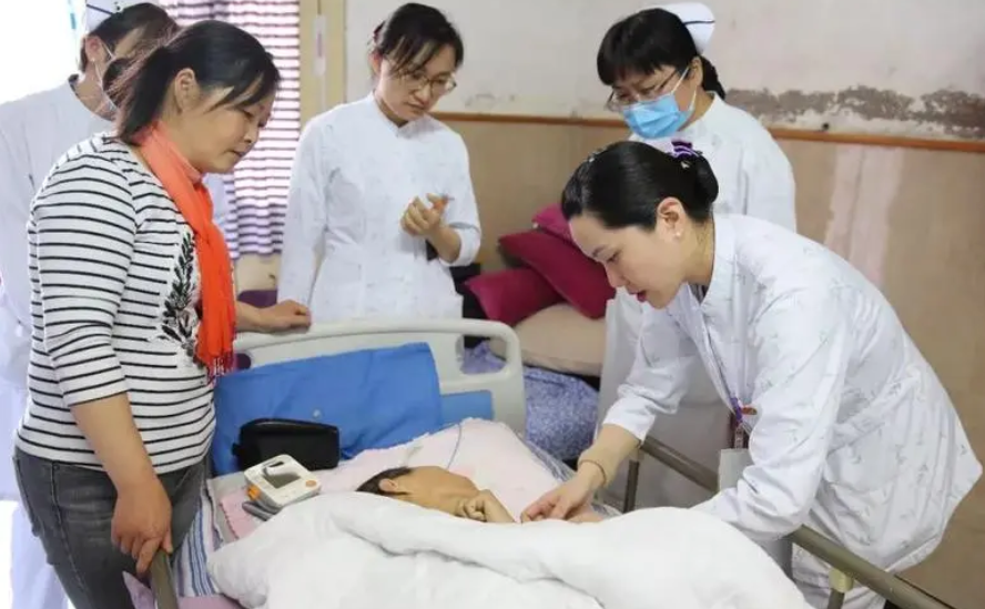  病人可在家“住院”治疗 河南省试点推行家庭病床改革