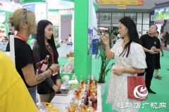 聚焦农加会 各地土特产惊艳亮相