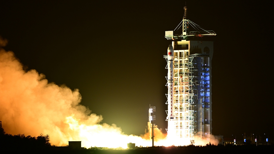 长四系列火箭首飞35周年 长四丙火箭携遥感三十三号03星发射成功