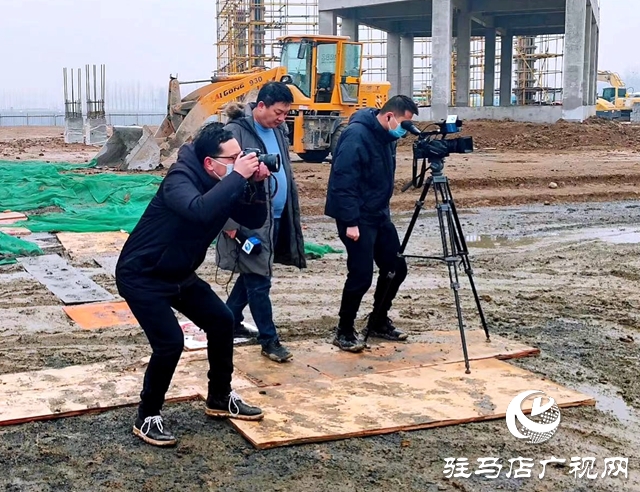 我们，在现场——致敬记者节