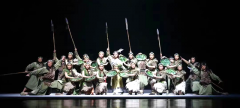 豫剧《嫘祖》在省人民会堂精彩上演