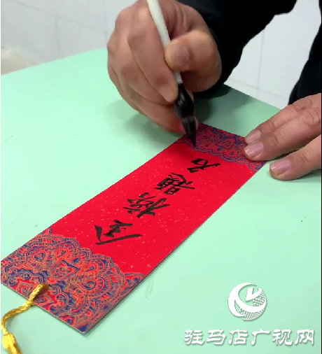 一份特别的礼物----老师为学生手写专属书签