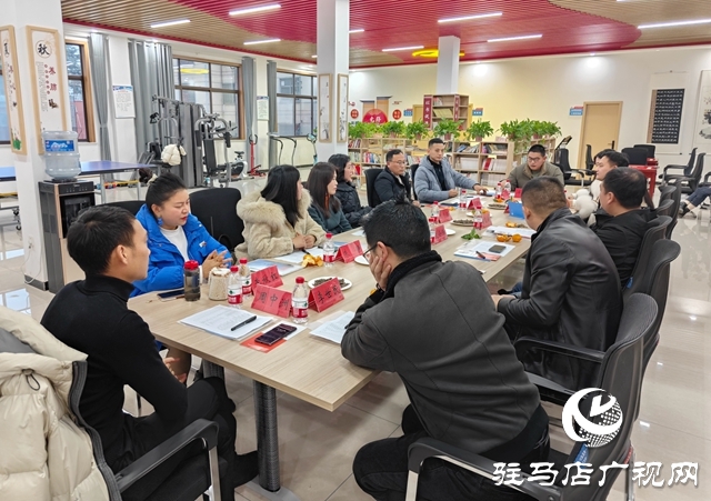 驻马店市青年企业家协会到老年日间照料中心参观交流