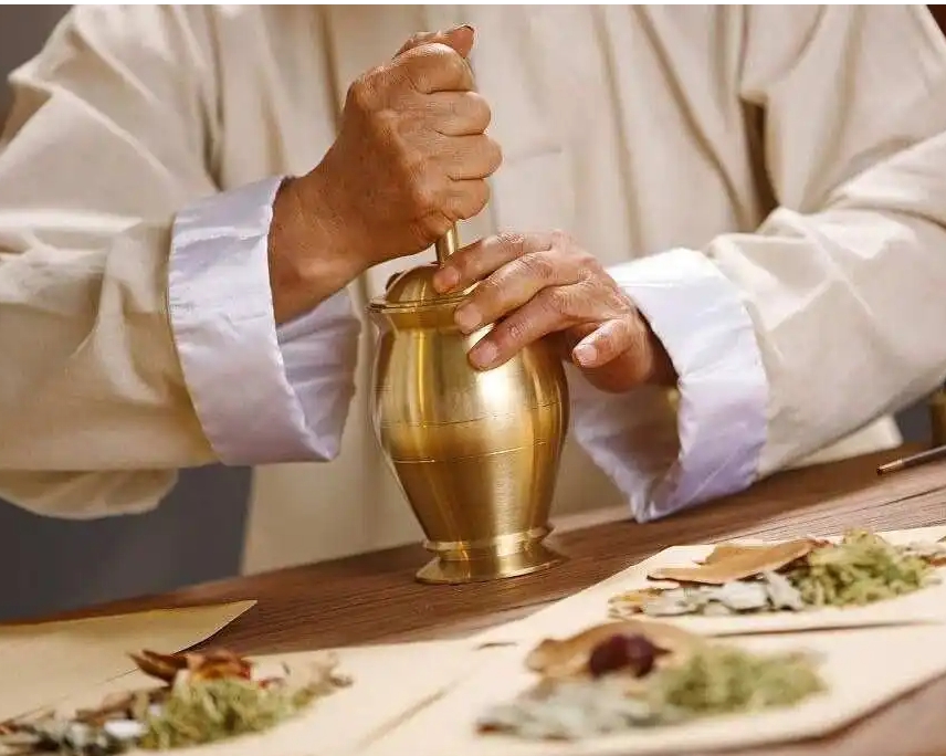 “潮”起来的中医药不断圈粉年轻人