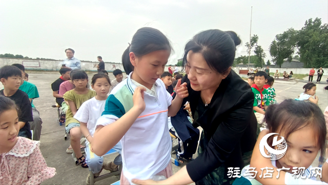 庆“六一” “中国好人”爱心捐赠润童心