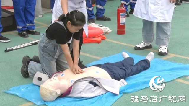 防溺水宣传进校园活动走进遂平县第二小学和车站中心小学