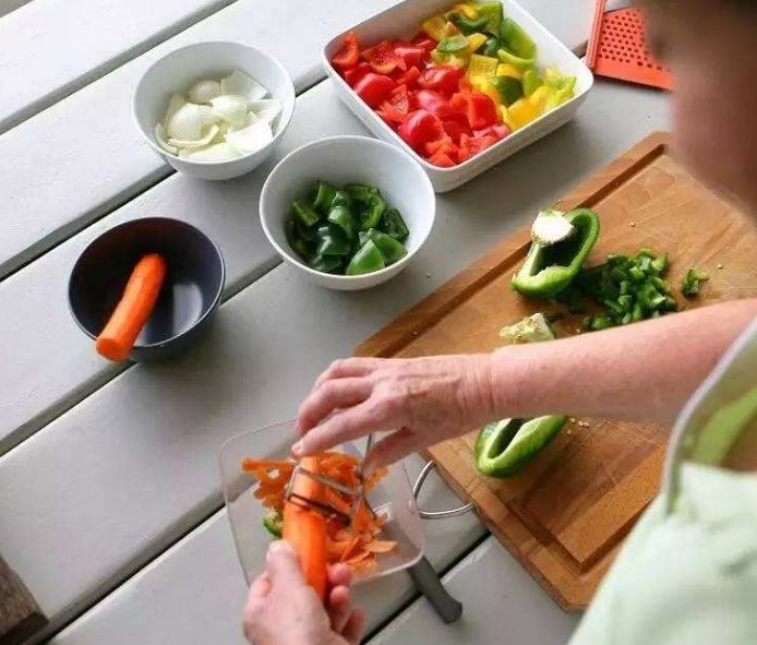 高考饮食，三“要”三“不要”｜高考加油站