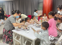 驻马店市新华书店天中广场店开展端午特色活动