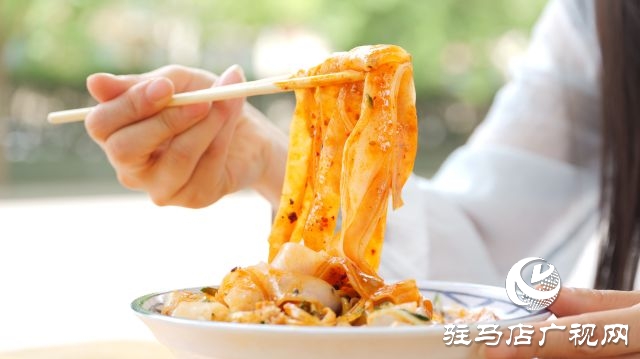 长寿之乡的美食故事——春会的凉皮情