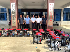 确山县石滚河镇：抗旱抢种保丰收