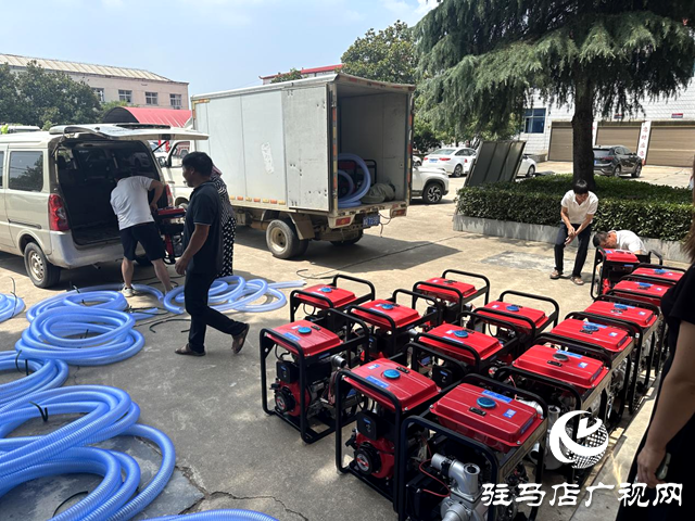 确山县石滚河镇：抗旱抢种保丰收