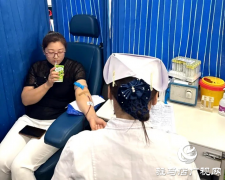 遂平县卫健体委开展献血日宣传活动