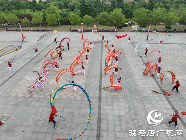 四省市鞭陀龙鼓交流活动在驻马店市举行