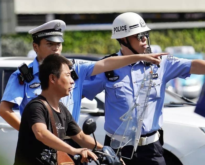 老人丢失看病钱 驻马店民警帮找回