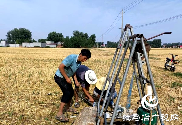 西平县师灵镇：维修机井不放松 抗旱保秋有保障