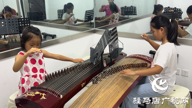 驻马店：暑期兴趣班成为孩子们的乐园