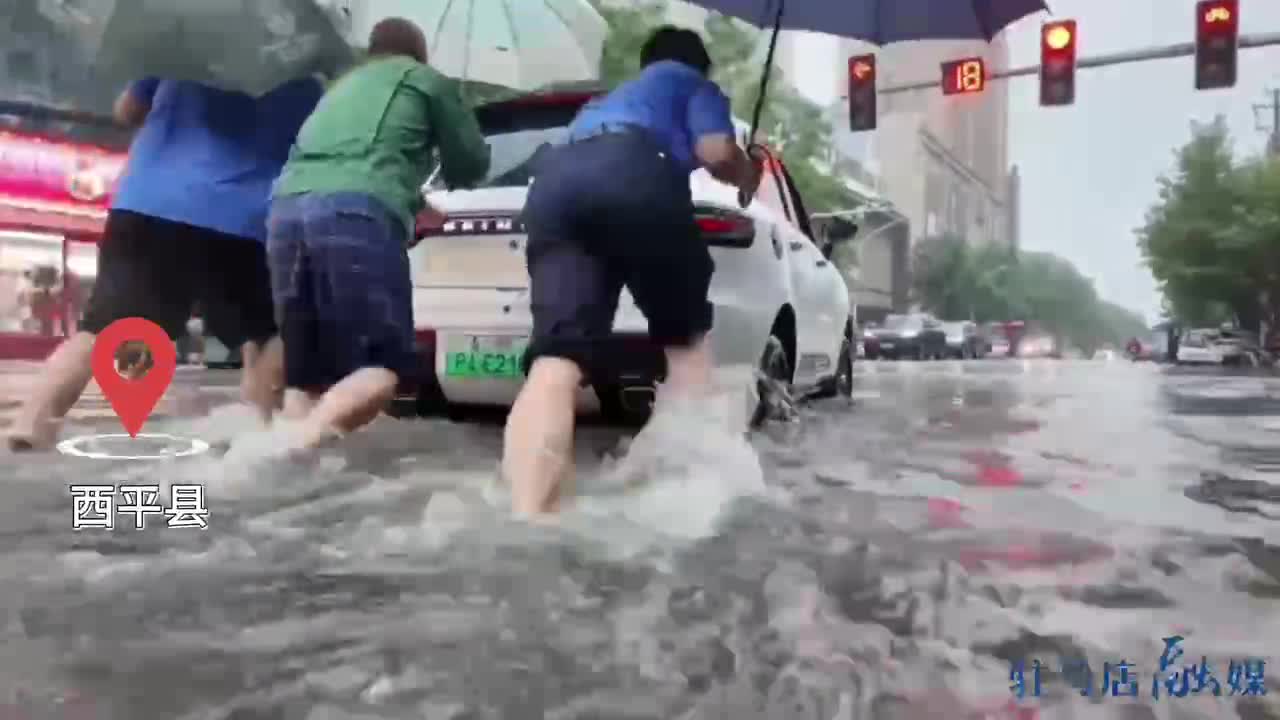 西平县：多部门联合奋战排涝保通畅