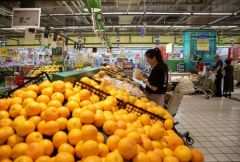 西瓜便宜了近四成！入夏以来水果价格走低