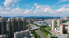 天朗气清 蓝天白云绘就美丽画卷