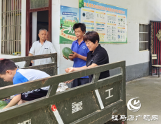 泌阳县郭成有：常怀感恩心 情暖敬老院