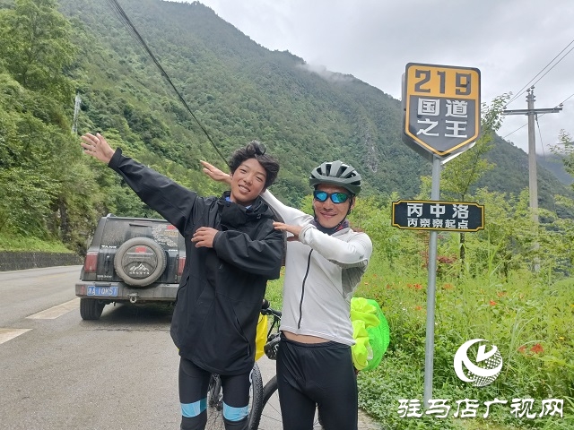 驻马店父子骑行滇藏线 共筑难忘的意志磨练之旅