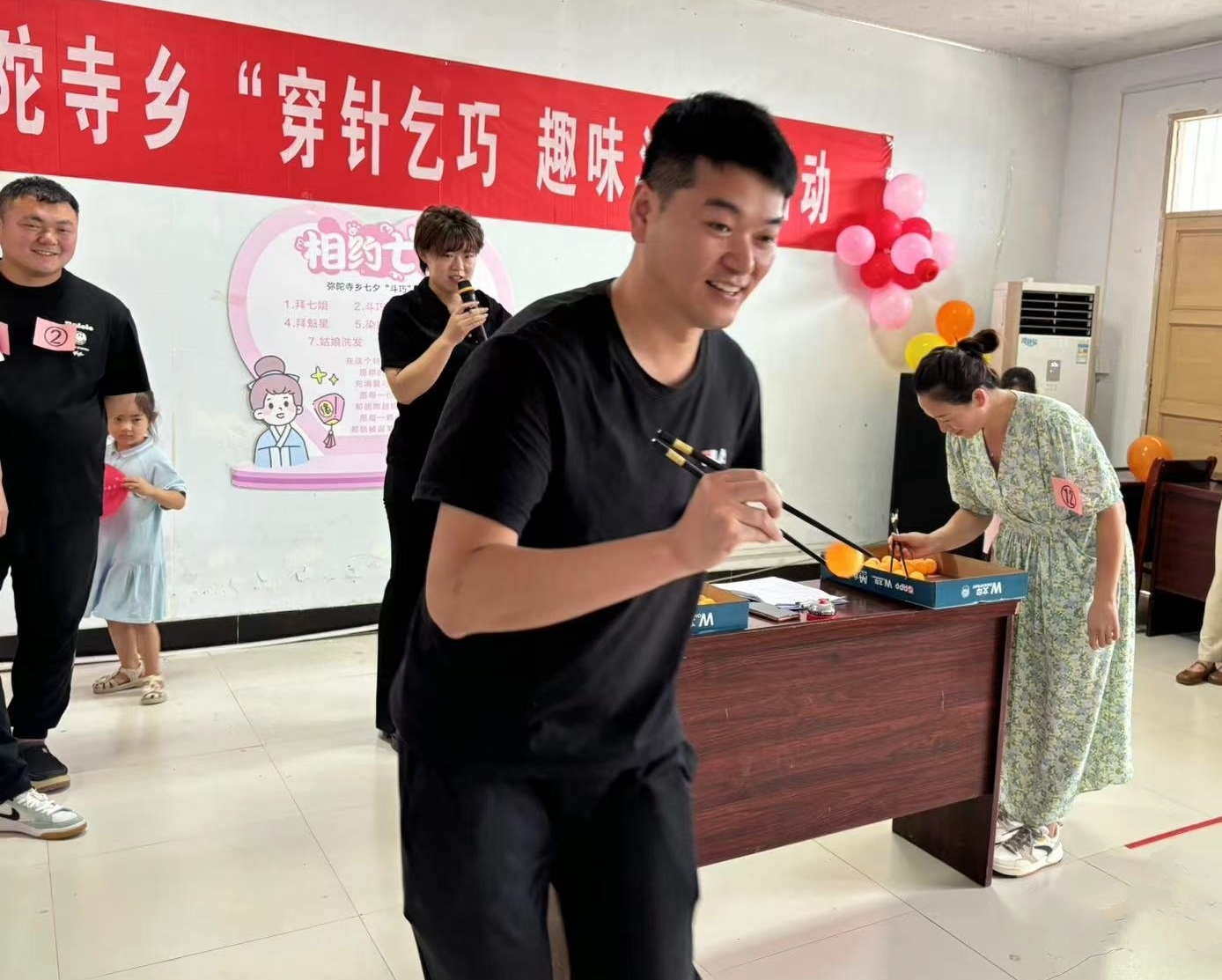 新蔡县弥陀寺乡：相约古今 趣味斗巧度七夕