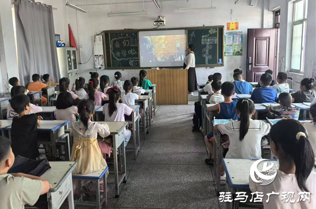 确山县刘店镇：站好“护学岗” 上好“第一课”