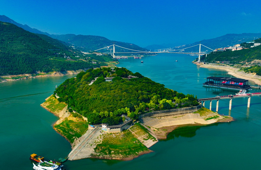  白帝城风景如画