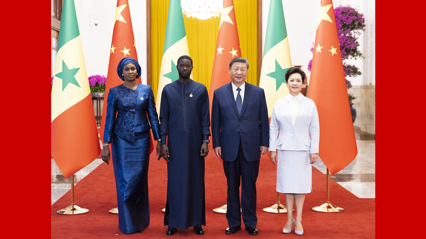 中非合作论坛丨习近平同塞内加尔总统法耶会谈