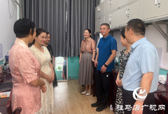 驿城区雪松街道：开展慰问活动 致敬教师节