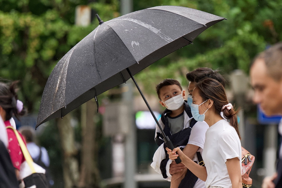 驻马店：中秋假期多降雨 外出游玩带雨具