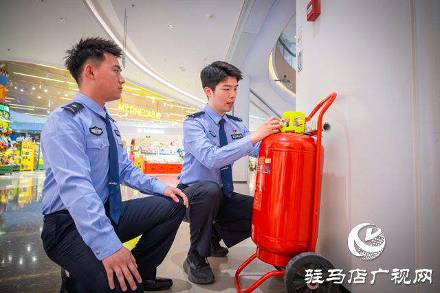 刑警何斌剑：让十六字训词精神开出忠诚之花